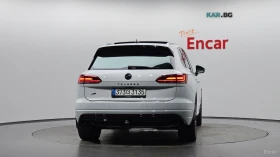 VW Touareg R-LINE* 3.0TDI* DISTRONIC* 360* КАМЕРА* ОБДУХВАНЕ*, снимка 4
