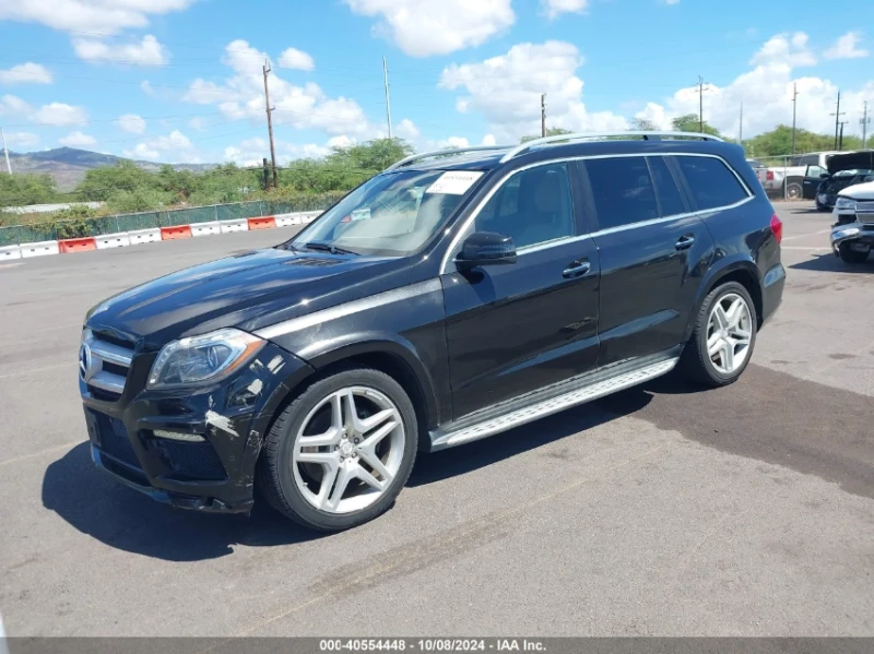 Mercedes-Benz GL 500 4MATIC Обдух* Harman/Kardon* Пано* ТВ* KeyGO* , снимка 2 - Автомобили и джипове - 48085155