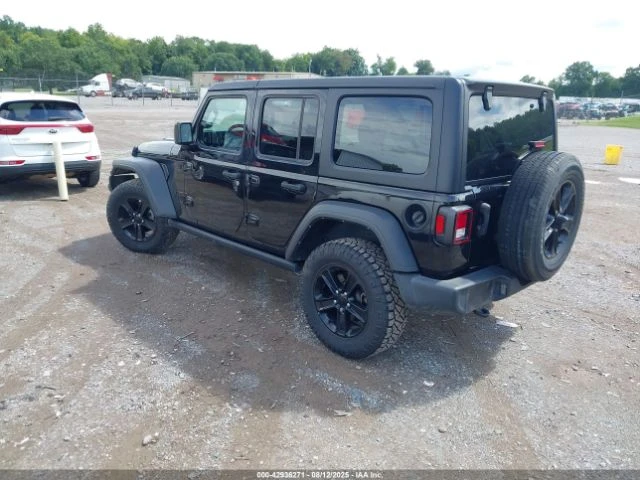 Jeep Wrangler UNLIMITED SPORT ALTITUDE 4X4 - изображение 3