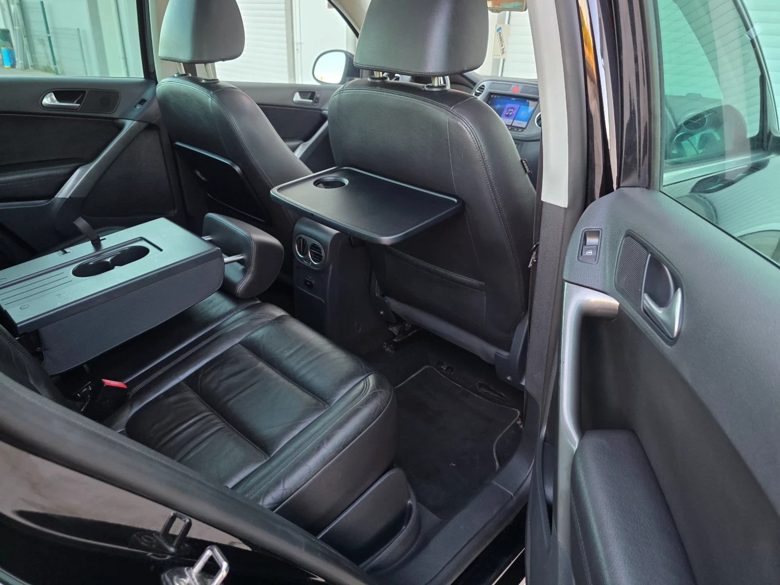 VW Tiguan Avtomat 4x4 Pan - изображение 9