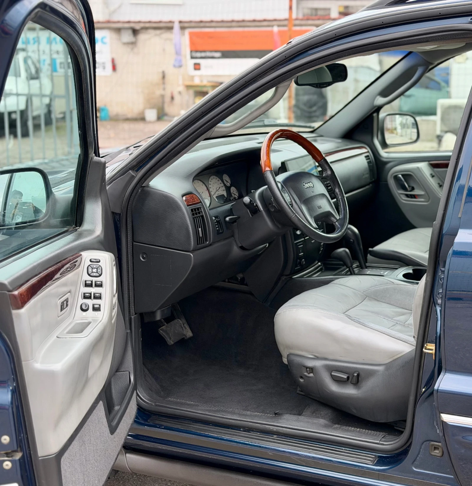 Jeep Grand cherokee 4.7 HO Facelift Overland 195   | Mobile.bg   6