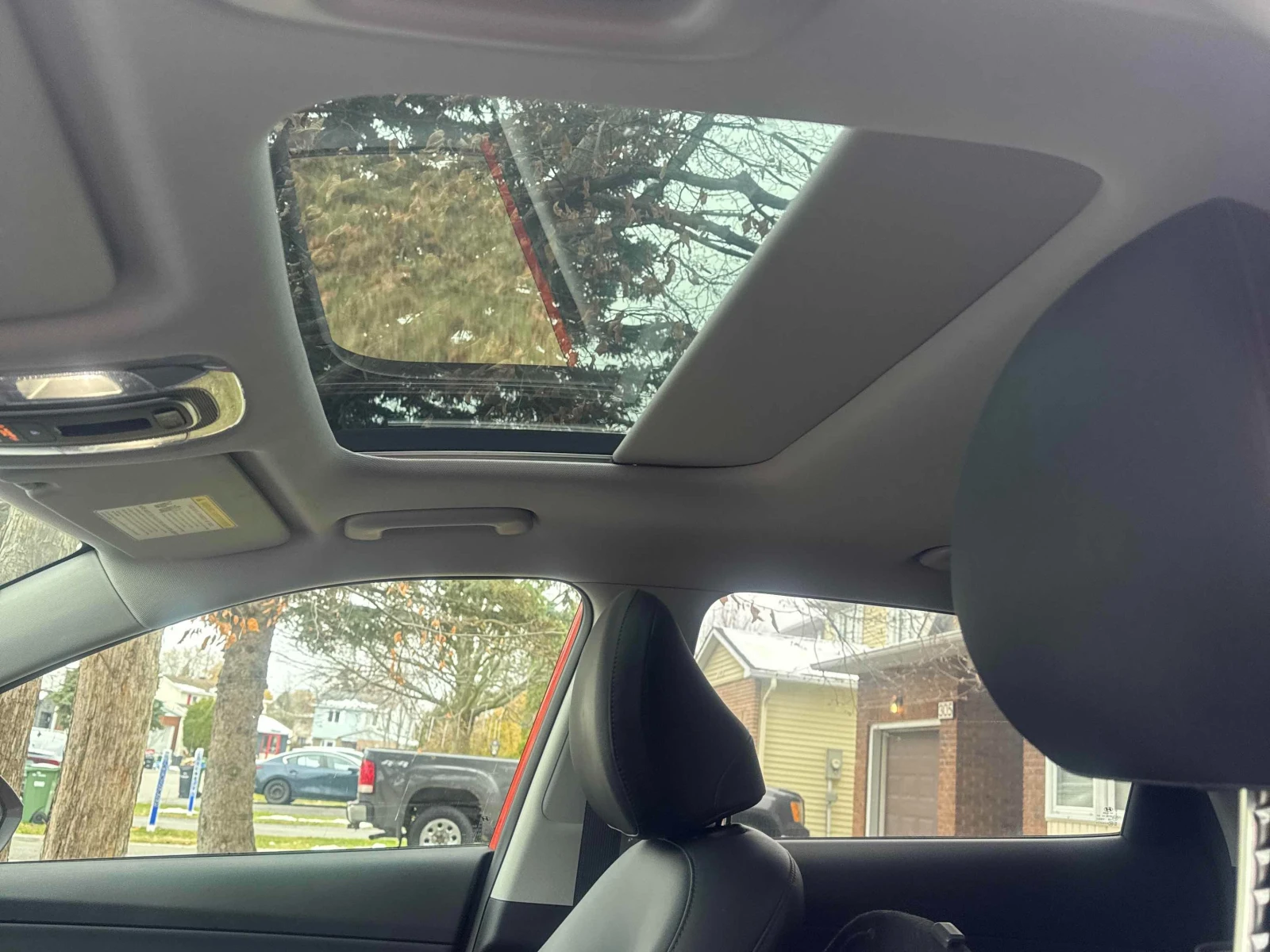 Hyundai Kona AWD * * TREND PKG * * CARFAX * * ���� ������ * *  | Mobile.bg � ����������� 9