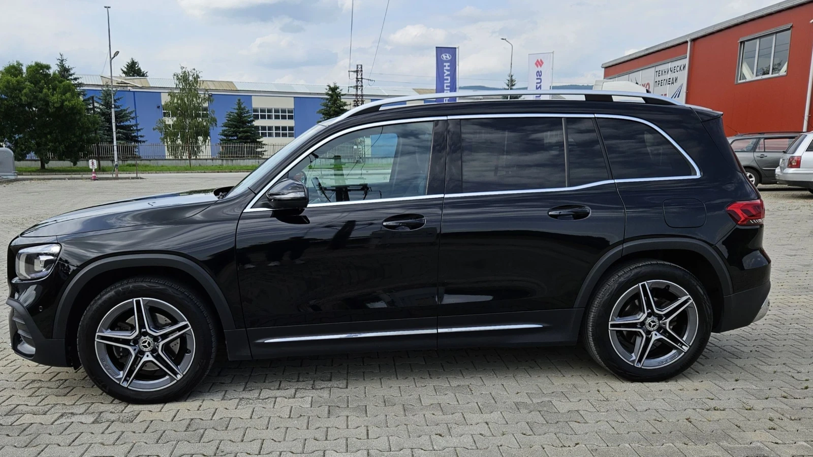 Mercedes-Benz GLB AMG 4MATIC 105000 км, снимка 3 - Автомобили и джипове - 53841406