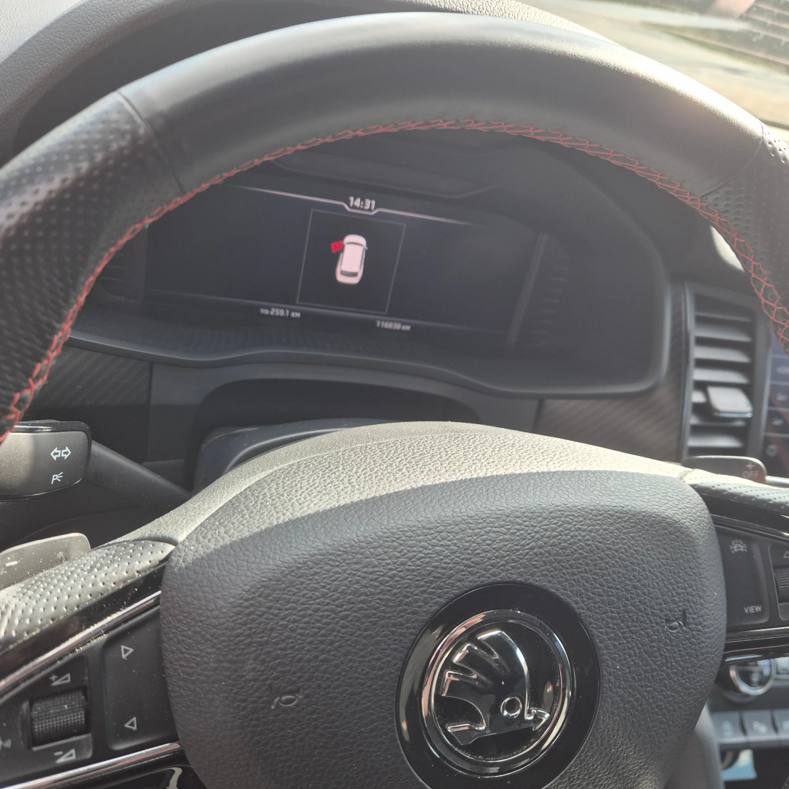 Skoda Kodiaq VRS 4X4 240PS DISEL, снимка 9 - Автомобили и джипове - 53847798