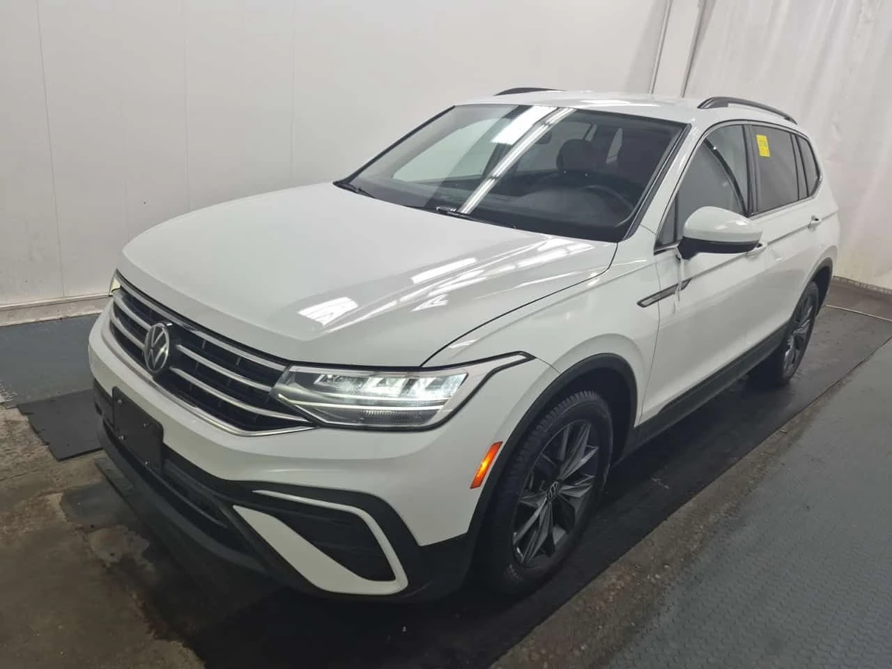 VW Tiguan * SE * АВТОКРЕДИТ БЕЗ ПЪРВОНАЧАЛНА ВНОСКА * 