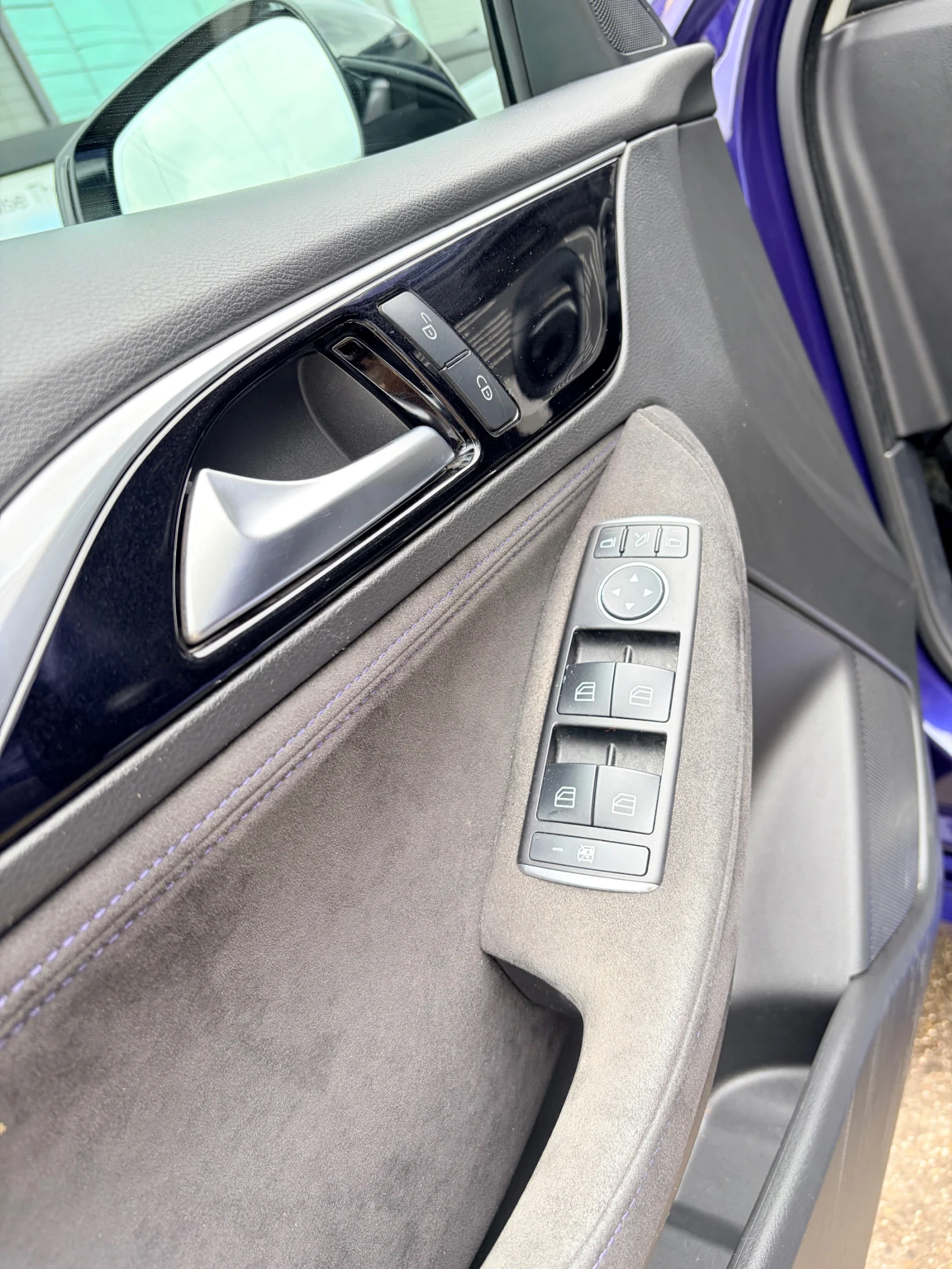 Infiniti Q30, снимка 4 - Автомобили и джипове - 54623264