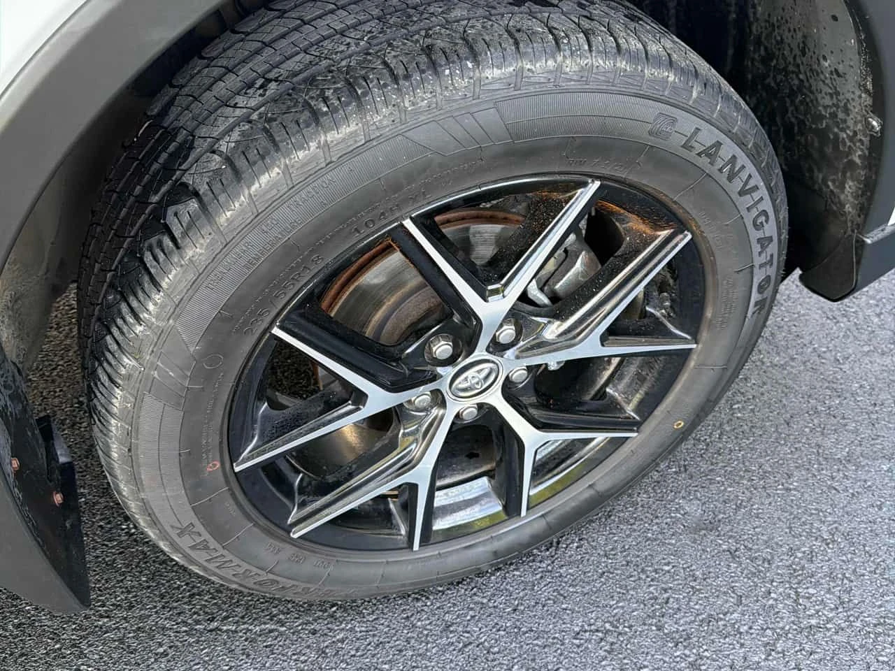 Toyota Rav4 * SE * CARFAX * ПОДГРЕВИ * ПАНО * KEYLESS, снимка 7 - Автомобили и джипове - 54931036