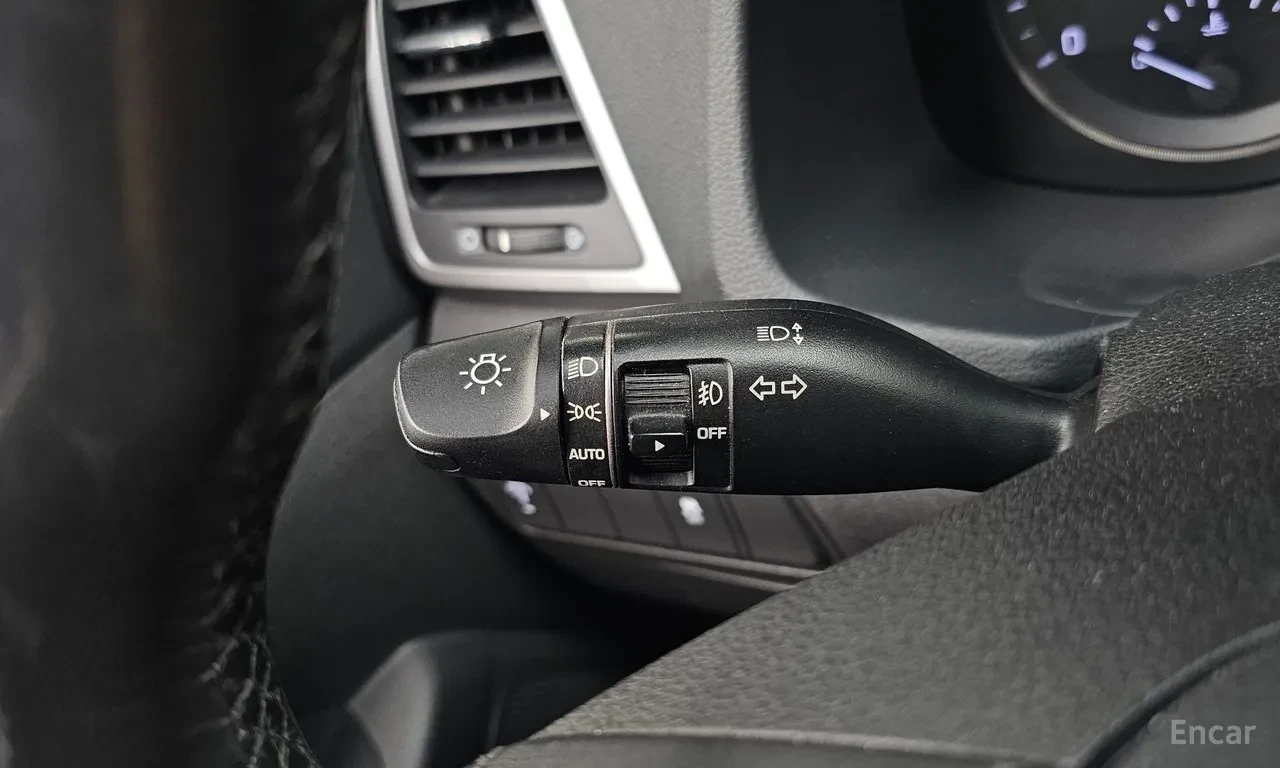 Hyundai Tucson 1.7/CRDi/AUTOMATIC MODERN| КОРЕЯ| КОЖА| NAVI| КАМЕ, снимка 8 - Автомобили и джипове - 55035061