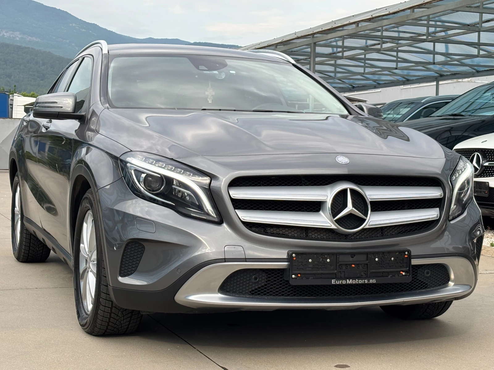 Mercedes-Benz GLA 220 CDI 4MATIC, снимка 2 - Автомобили и джипове - 55301141