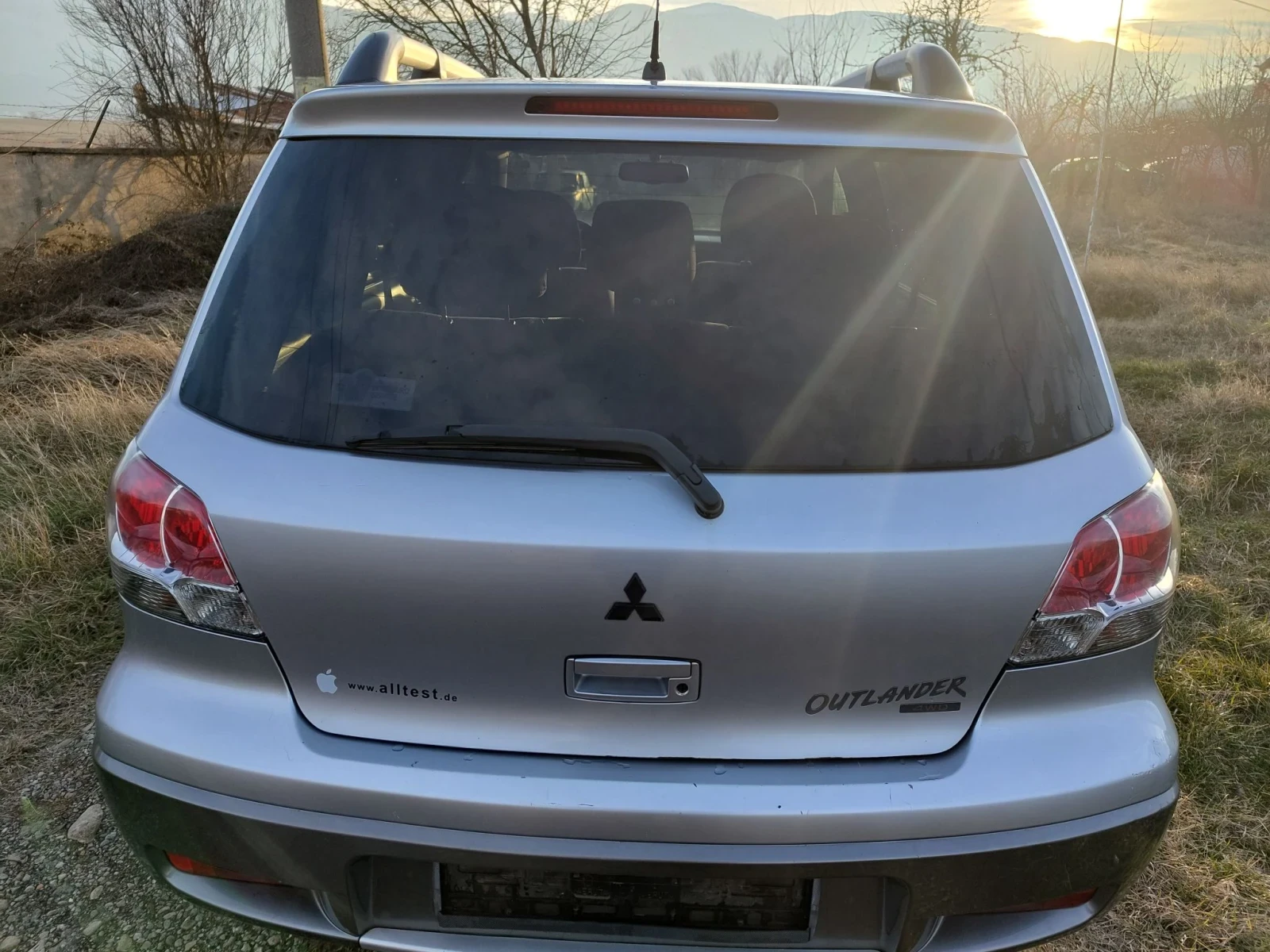 Mitsubishi Outlander 2.4 газ бензин , снимка 5 - Автомобили и джипове - 55717322