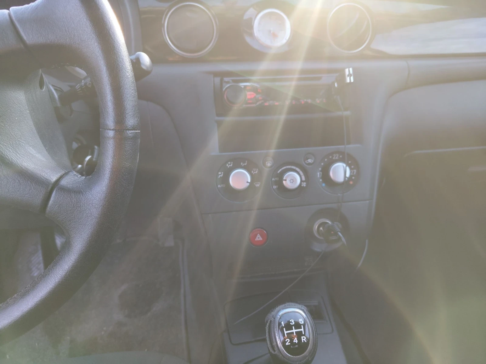 Mitsubishi Outlander 2.4 газ бензин , снимка 9 - Автомобили и джипове - 55717322