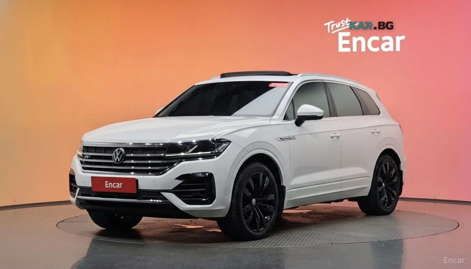 VW Touareg R-LINE* 3.0TDI* DISTRONIC* 360* КАМЕРА* ОБДУХВАНЕ*