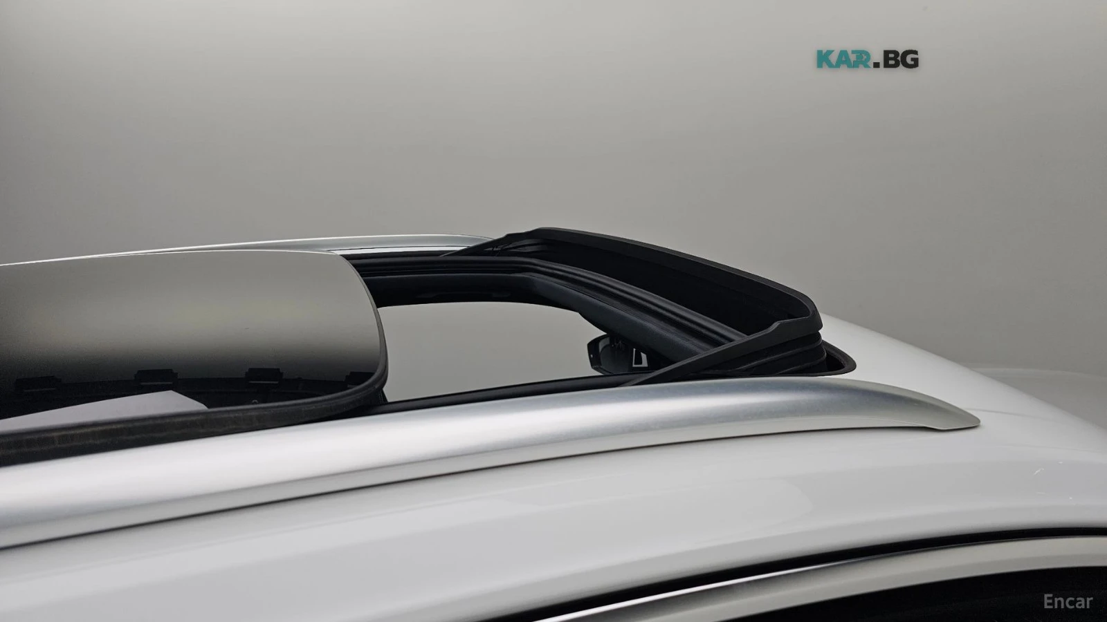 VW Touareg R-LINE* 3.0TDI* DISTRONIC* 360* КАМЕРА* ОБДУХВАНЕ*, снимка 14 - Автомобили и джипове - 55740333