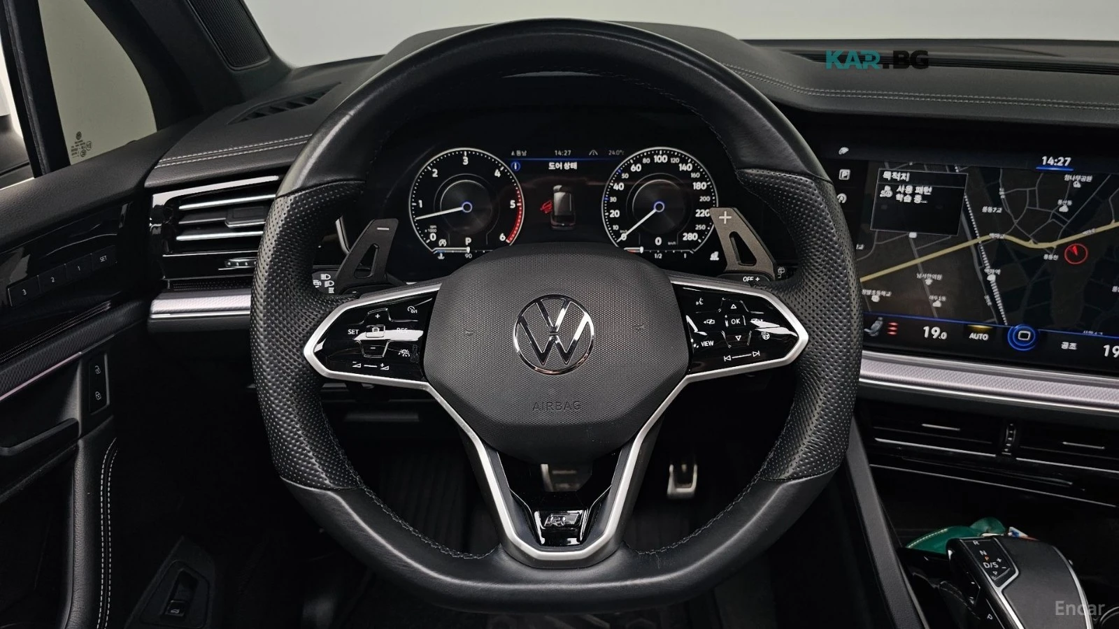 VW Touareg R-LINE* 3.0TDI* DISTRONIC* 360* КАМЕРА* ОБДУХВАНЕ*, снимка 6 - Автомобили и джипове - 55740333