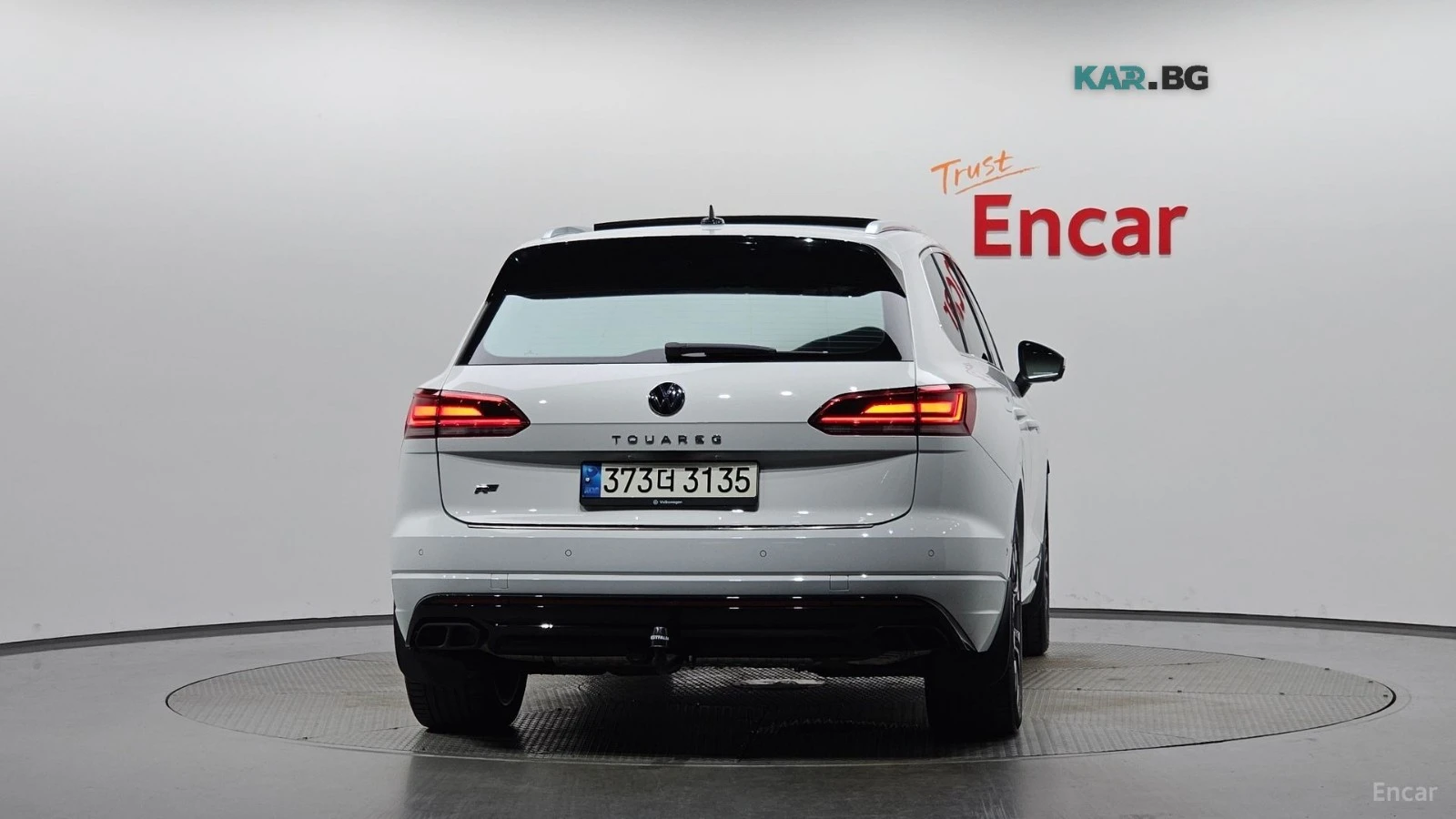 VW Touareg R-LINE* 3.0TDI* DISTRONIC* 360* КАМЕРА* ОБДУХВАНЕ*, снимка 4 - Автомобили и джипове - 55740333