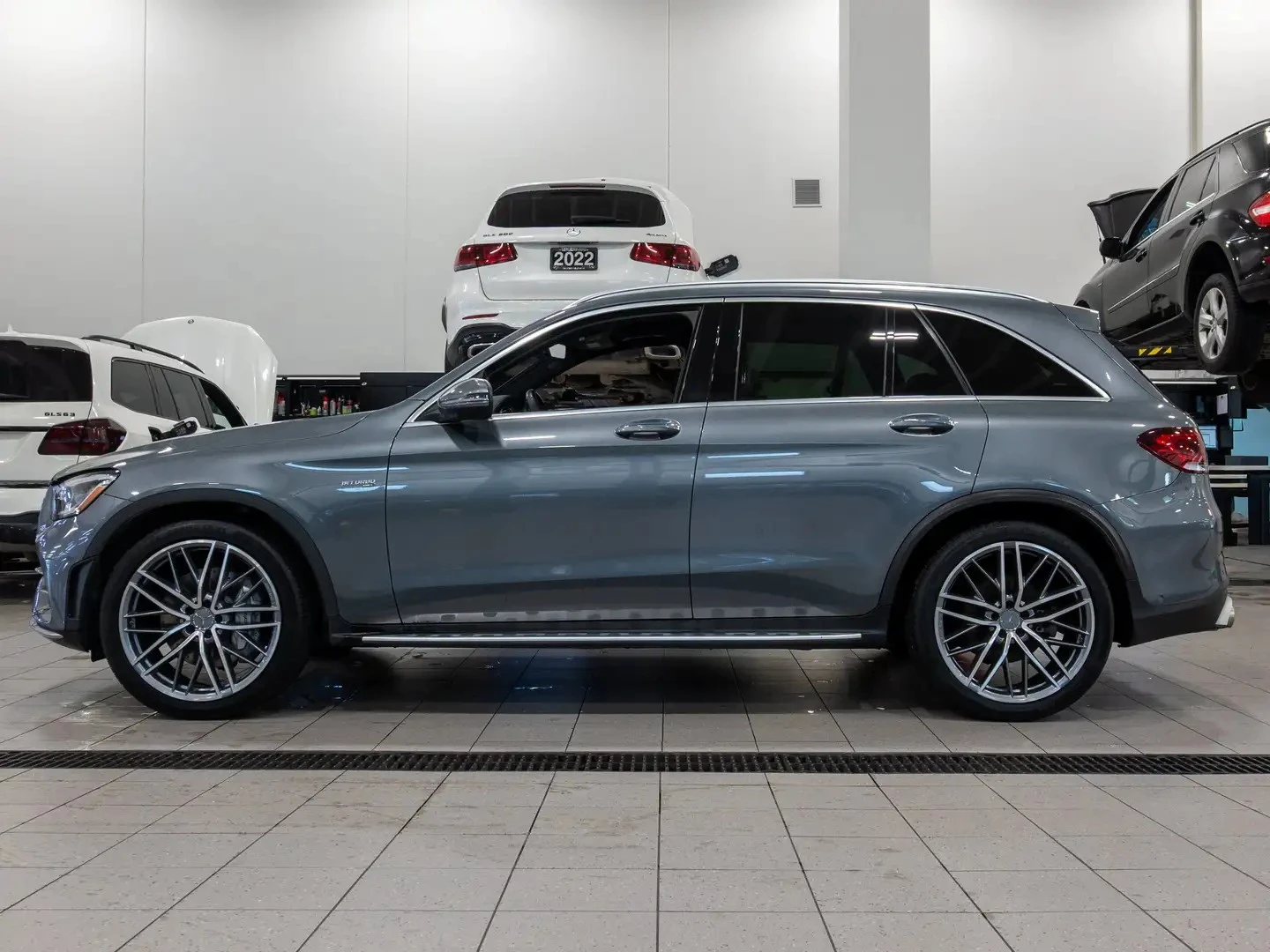 Mercedes-Benz GLC 43 AMG Цена до България & АвтоКредит, снимка 2 - Автомобили и джипове - 56130684