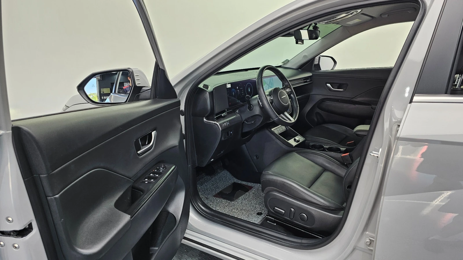 Hyundai Kona SX2* LONG RANGE* PREMIUM* ОБДУХВАНЕ* ПОДГРЕВИ* КАМ, снимка 5 - Автомобили и джипове - 56317743