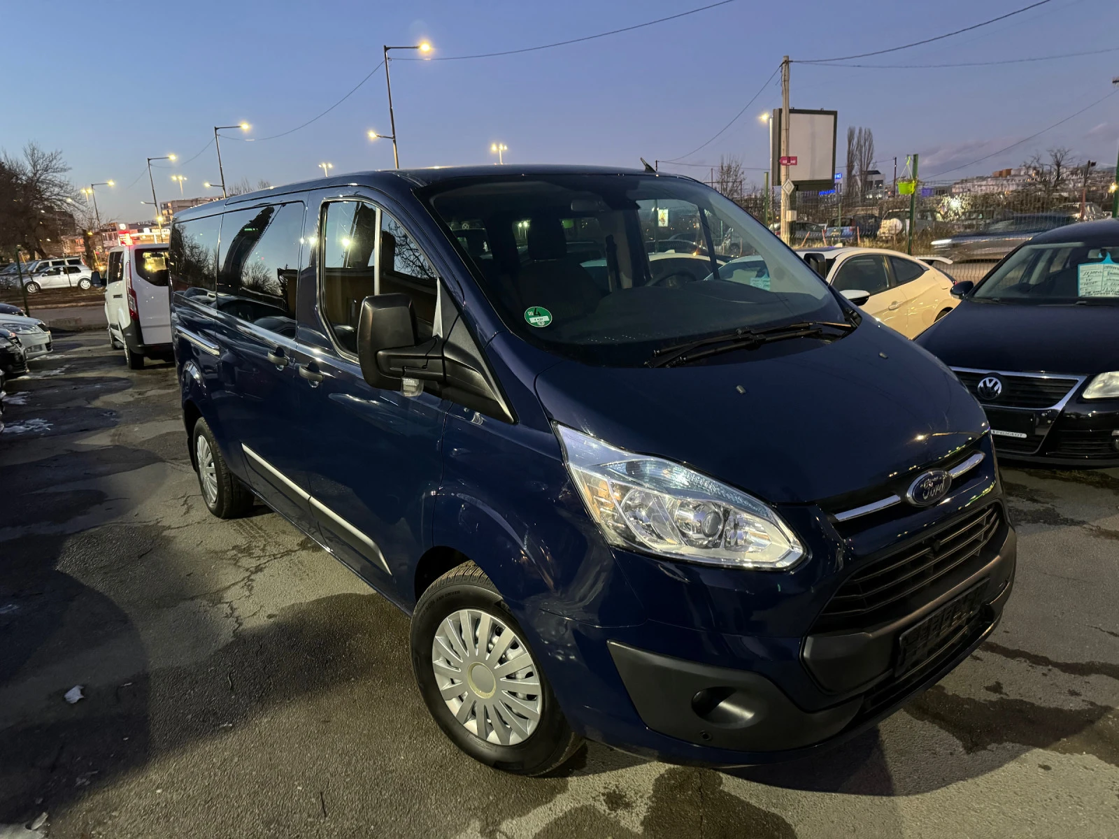 Ford Tourneo 8+ 1 CUSTOM - изображение 3