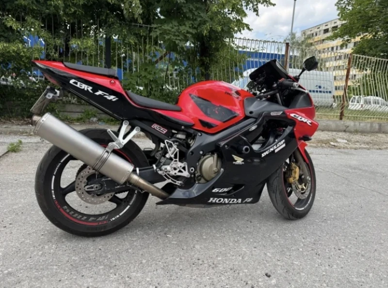 Honda Cbr F4i sport, снимка 2 - Мотоциклети и мототехника - 53180959