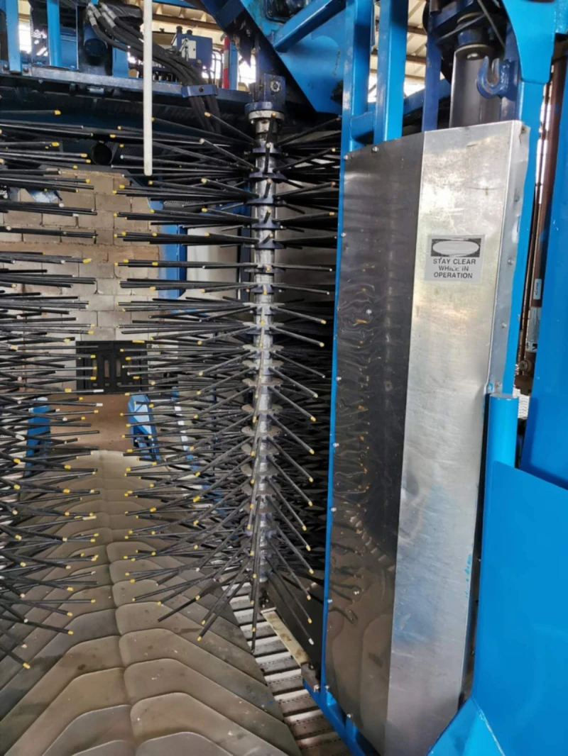 Комбайн OXBO Korvan 9000, снимка 10 - Селскостопанска техника - 53189780