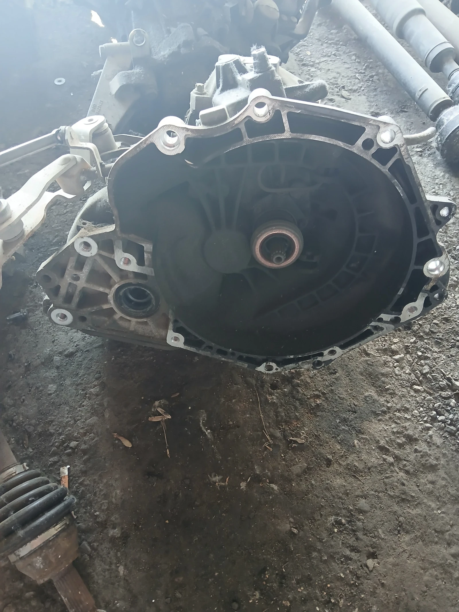 90400209 скорости ръчни Opel Corsa C 1.2i.   0076124