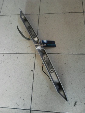 лайсна заден капак Зафира А