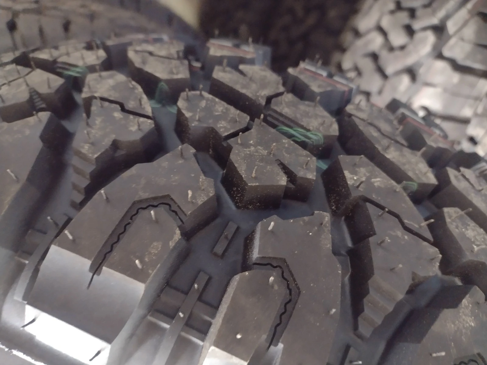  205/70R15 | Mobile.bg   12