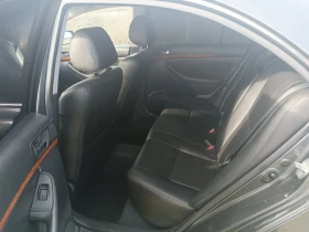 Toyota Avensis 2.2-D-4D 150k.с., снимка 7