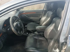 Toyota Avensis 2.2-D-4D 150k.с., снимка 8