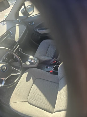 Renault Zoe 52kW! - 12400 € / 24252.29 лв. - 97325450 9