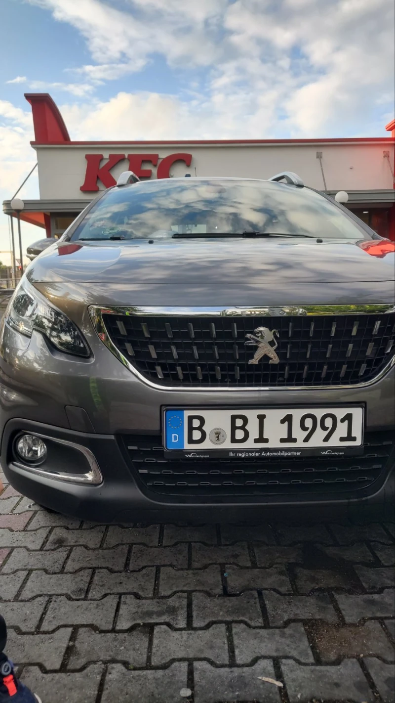 Peugeot 2008 PureTech 82 Active, снимка 2 - Автомобили и джипове - 47355467