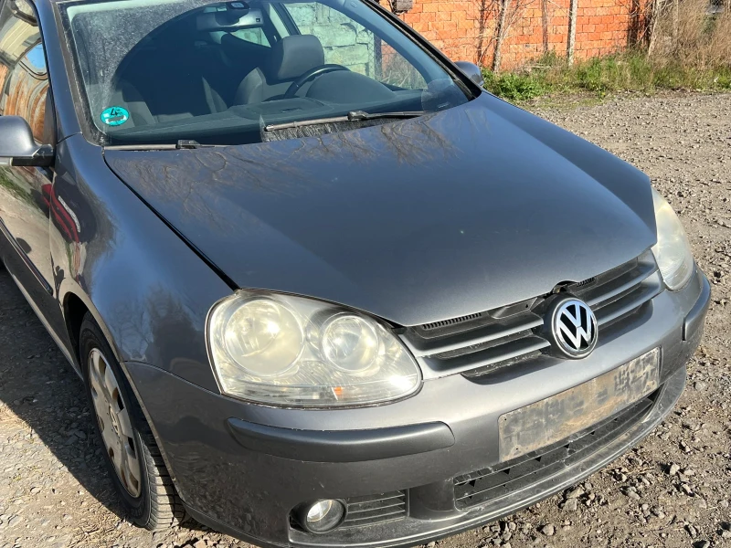 VW Golf TSI, снимка 1 - Автомобили и джипове - 47569577