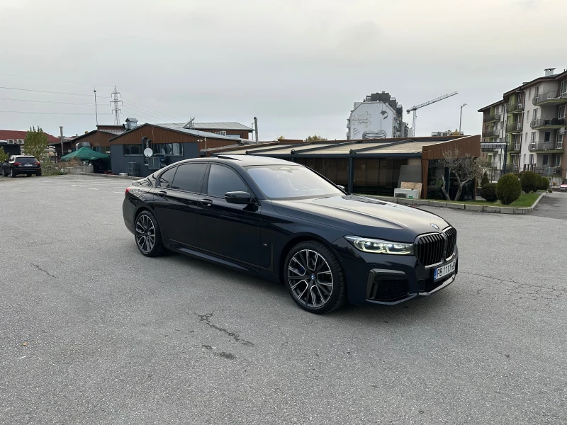 BMW 740 d/ xDrive/ M-SPORT/ EXCLUSIV/ B&W/ LASER/ NIGHT/, снимка 9 - Автомобили и джипове - 47982930