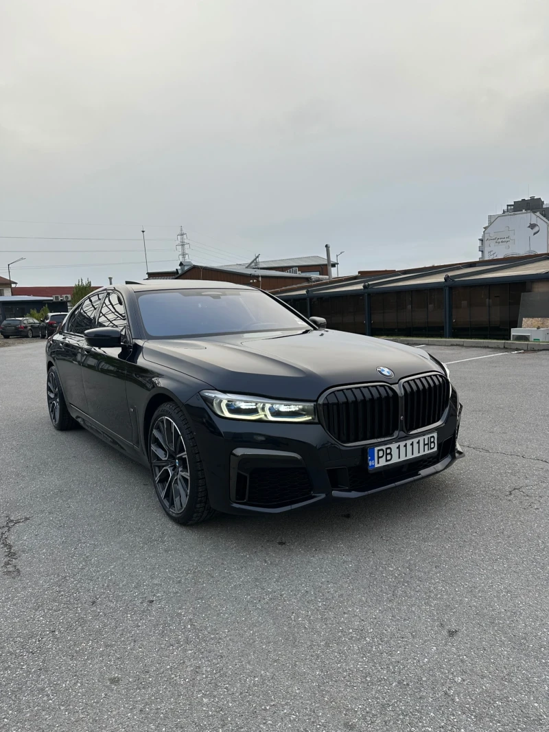 BMW 740 d/ xDrive/ M-SPORT/ EXCLUSIV/ B&W/ LASER/ NIGHT/, снимка 1 - Автомобили и джипове - 47982930