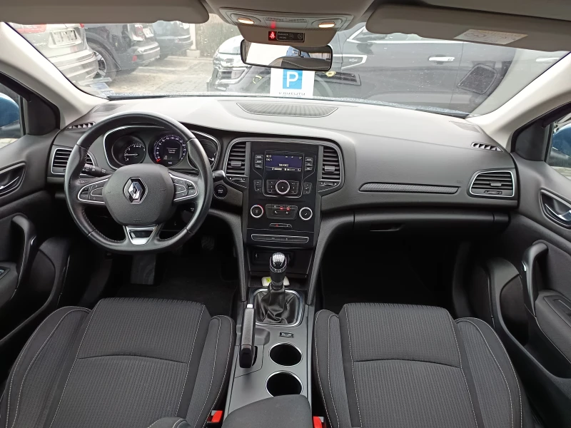 Renault Megane 1.3Tce/ 115к.с., снимка 8 - Автомобили и джипове - 48252141