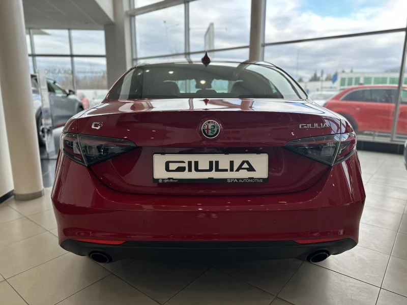 Alfa Romeo Giulia TI 2.2 Diesel 210 hp AT8 Q4, снимка 5 - Автомобили и джипове - 48319054