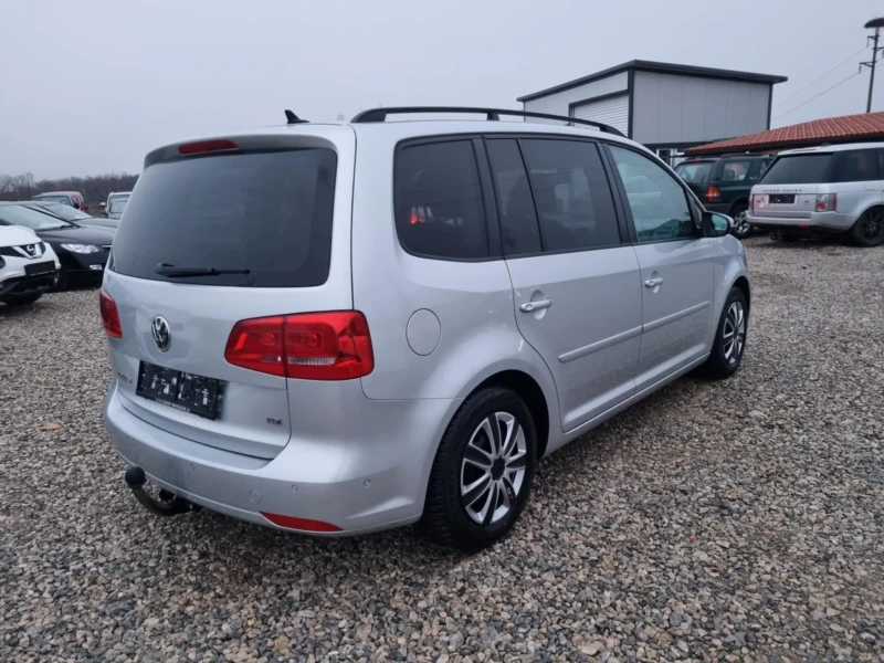 VW Touran 1.6TDI-105PS, снимка 5 - Автомобили и джипове - 48495513