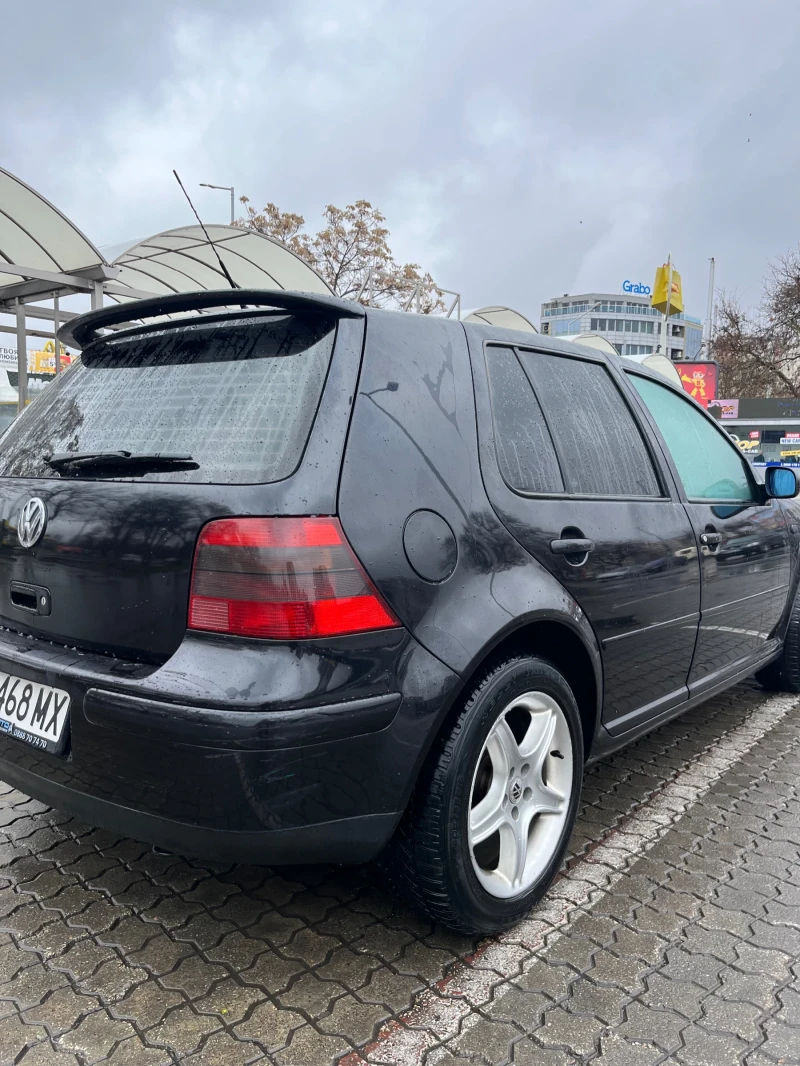 VW Golf 1.9 TDI, снимка 6 - Автомобили и джипове - 49164441