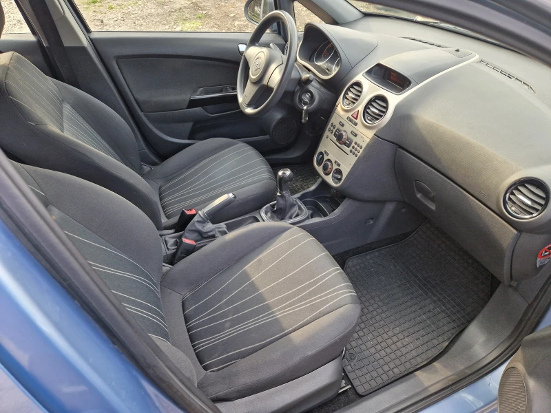 Opel Corsa 1.3D , снимка 10 - Автомобили и джипове - 49261609