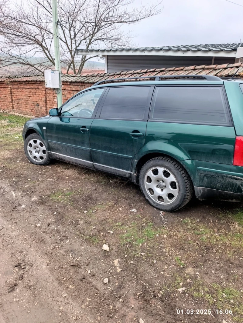 VW Passat 2.8 syncro ръчка, снимка 2 - Автомобили и джипове - 49439633