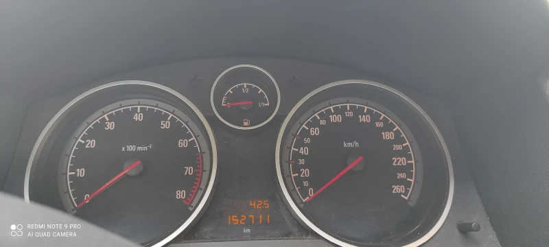 Opel Astra 1.4, снимка 7 - Автомобили и джипове - 51800950