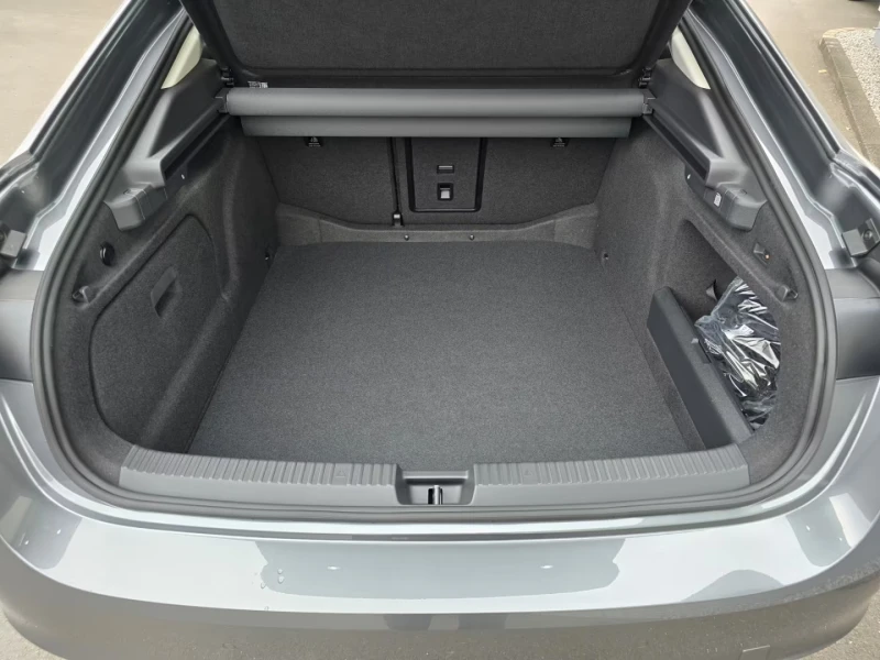 Skoda Superb SELECTION/150HP/DSG/AHK/CAM/LED/NAVI/DIGI/264g, снимка 15 - Автомобили и джипове - 51593065