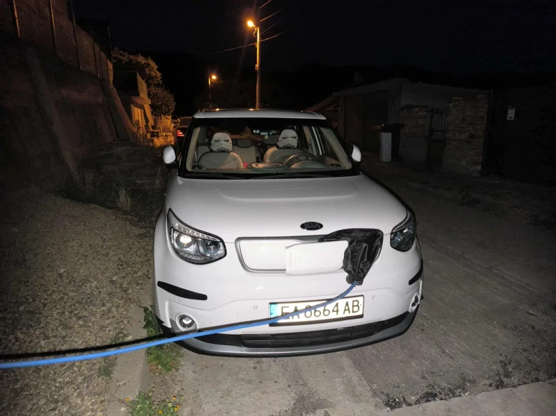 Kia Soul 100% SoH EV 2018 70, 000 km , снимка 2 - Автомобили и джипове - 52229901