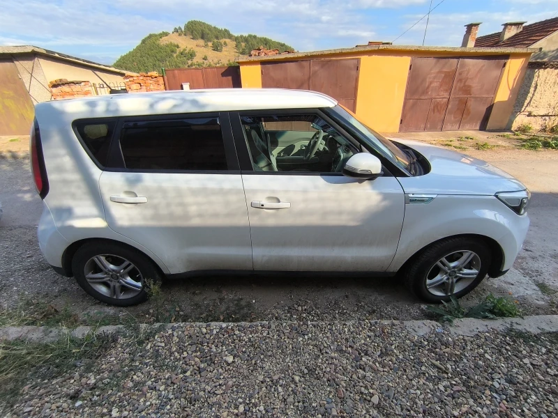 Kia Soul 100% SoH EV 2018 70, 000 km , снимка 10 - Автомобили и джипове - 52229901