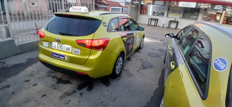 Kia Ceed 1.4, снимка 2 - Автомобили и джипове - 52306151