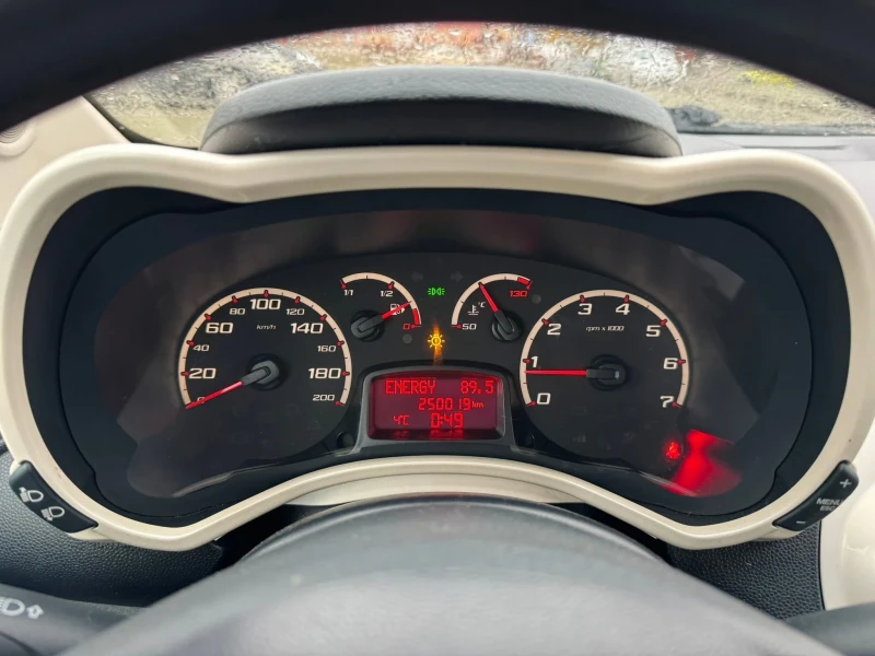 Ford Ka, снимка 12 - Автомобили и джипове - 52623681