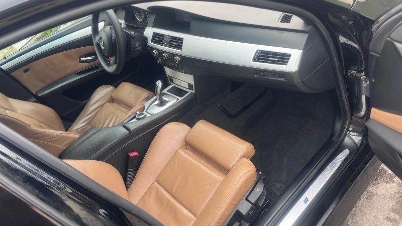 BMW 525 d M Paket lci Auto, снимка 8 - Автомобили и джипове - 52645829