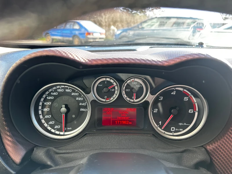 Alfa Romeo MiTo, снимка 10 - Автомобили и джипове - 52792770