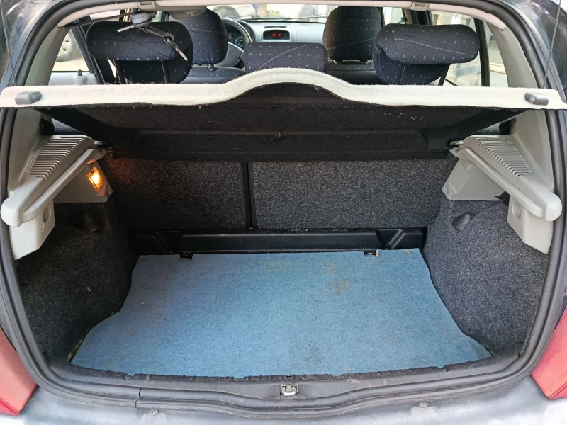 Renault Clio 1.2 16V КЛИМА , снимка 13 - Автомобили и джипове - 52804068