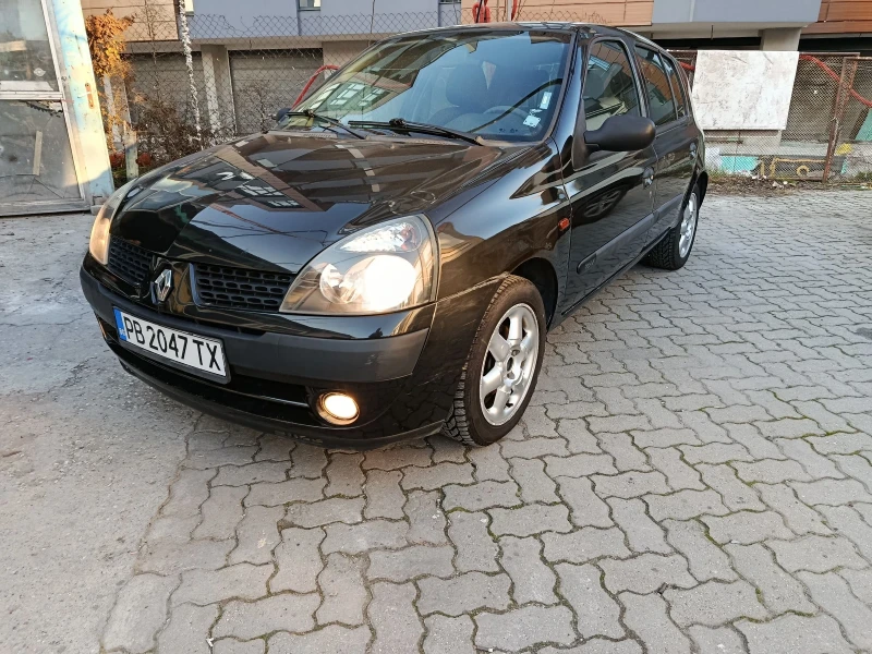 Renault Clio 1.2 16V КЛИМА 